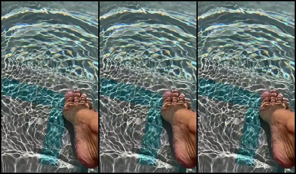 Goddess Sydney Thunder Nicknamed Goddesssydneythunder1 Onlyfans I Took Some Fresh Feet Pics Amp Clips Yesterday Comment And Tell Me Just How Perfect