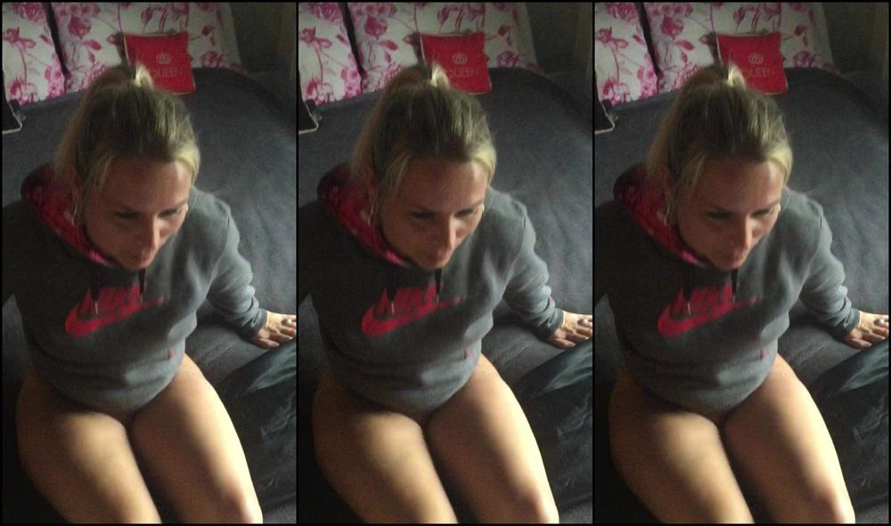 Amateur,Blonde,Butt Plug,Solo Female,Solo masturbation fanfucks solo custom video ManyVids