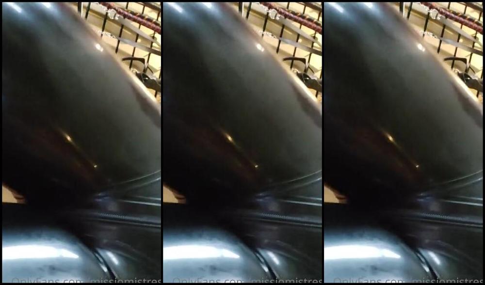 Miss Jo Mistress Nicknamed Missjomistress 03 23 2021 Onlyfans Video A Little Latex Worship