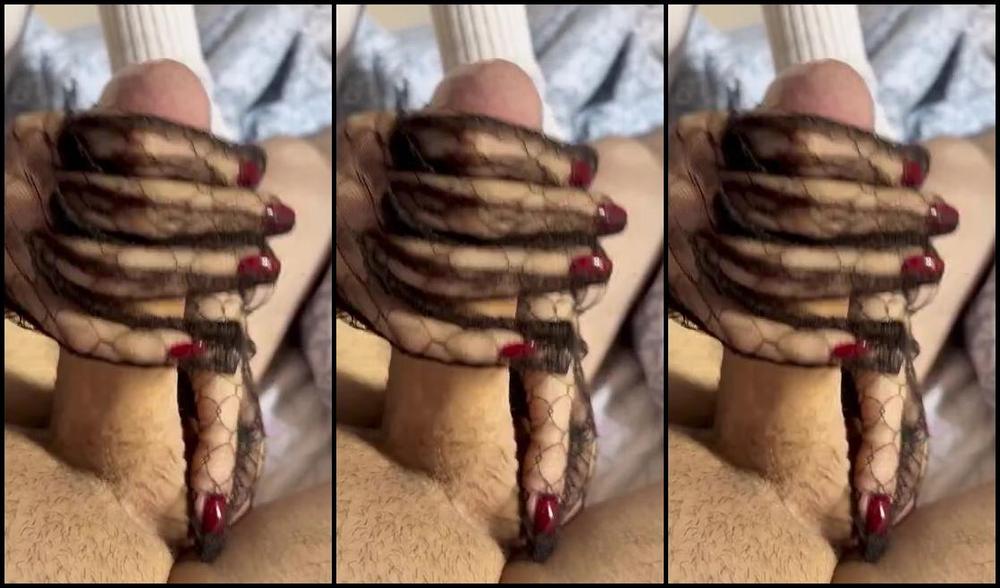 Deapistilla Nicknamed Deapistilla1 03 22 2024 Onlyfans Video Lasciati Masturbare Con I Guanti Di Pizzo Poi Sborraci Sopra