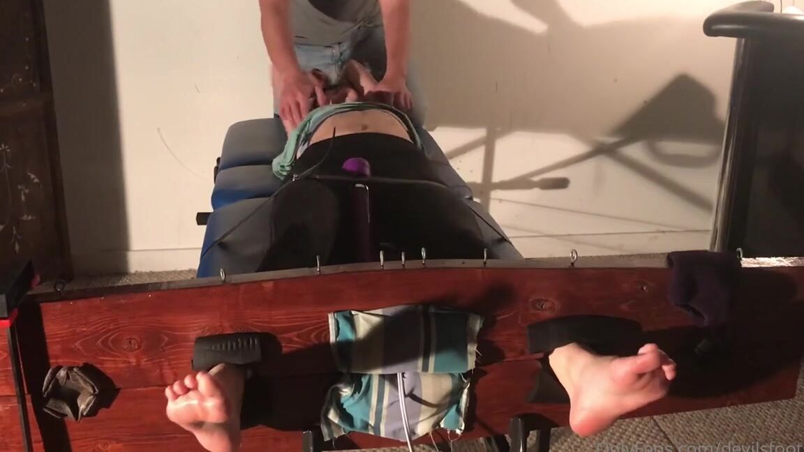 Devilsfootstool Onlyfans Ana Stocked And Tickled Scroll To See Part 1 4