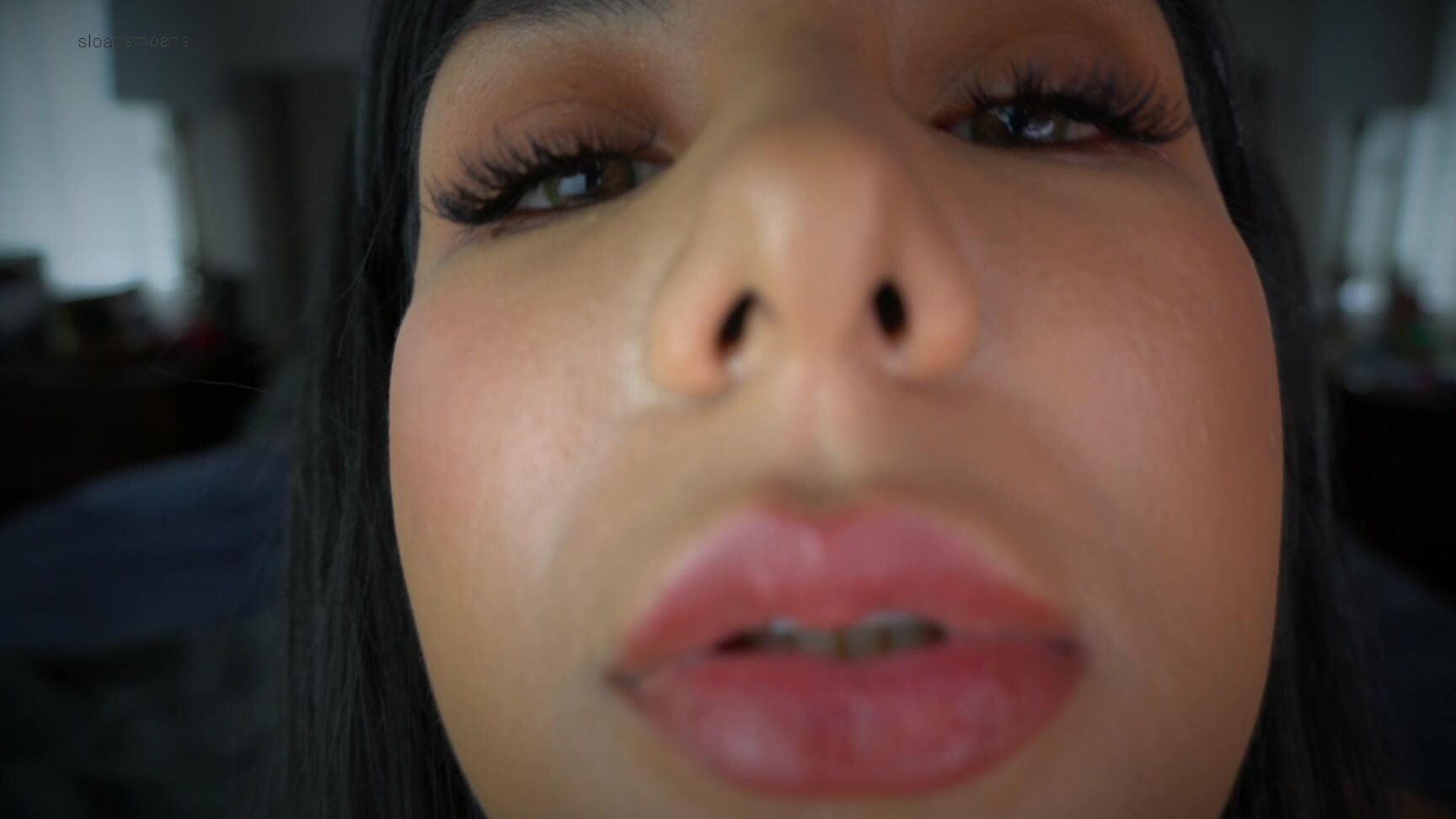 Sloane Sabbath Tasting Mommy In Front Of Sis