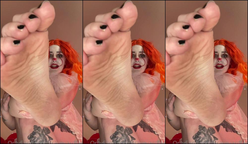 graveyardfeet-18-10-2021-2250429093-pennywise-giantess-joi-pennywise-knows-you-re-terrified-of-feet-and-she-s-here-to-sed