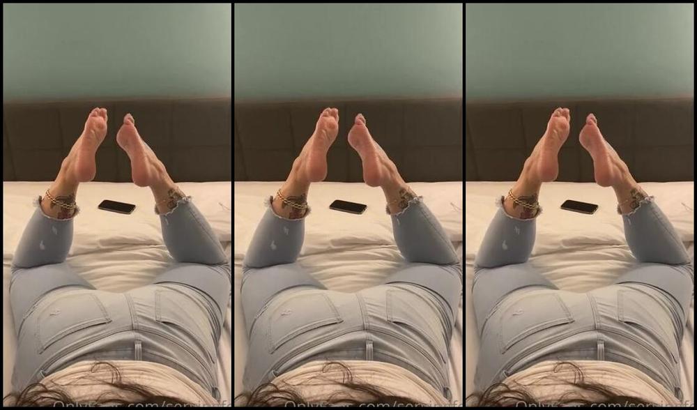 Servingbarefeet Aka Servingfet Onlyfans Beautiful View As I Stroke That Nut Right Onto My Face