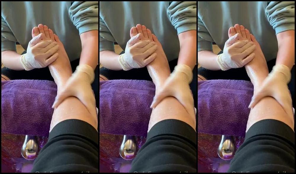 Natasha Aka Vibez3 Onlyfans Sunday Funday Pediday 3