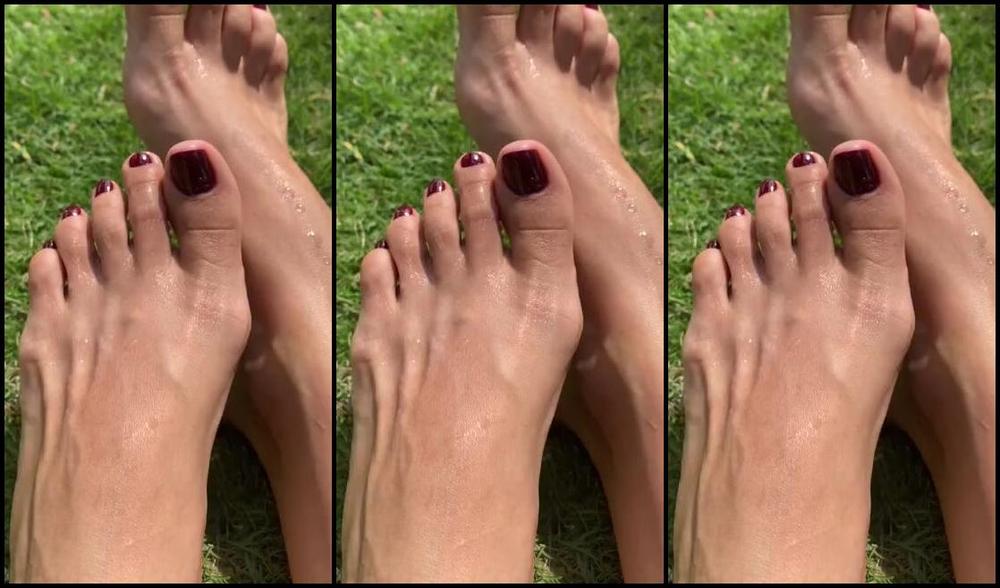 Michelle Soullife Nicknamed Michellesoullife 12 24 2024 Onlyfans Video Merry Christmas Babe Send Me Your Gift