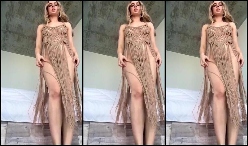 Cassidy Heat Feet Nicknamed Cassidyheatfeet Onlyfans Giantess It S So Fun Being This Strong And Big Compared To Your Teeny Tiny Pathetic Ant Size P2