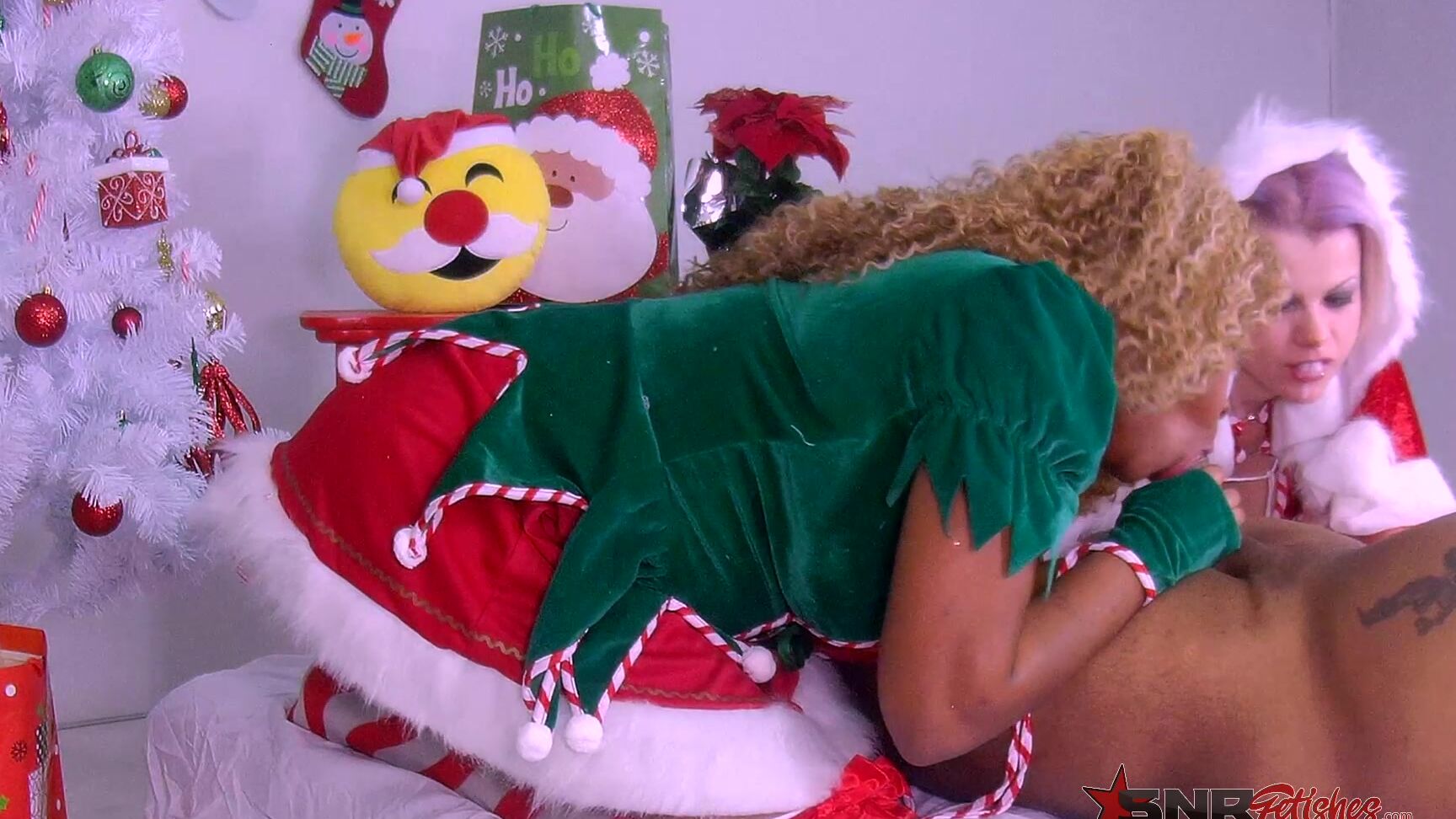 sexy nina rivera christmas double bj 14