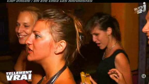 Cap d'Agde Un été chez les naturistes_1 SiteRip