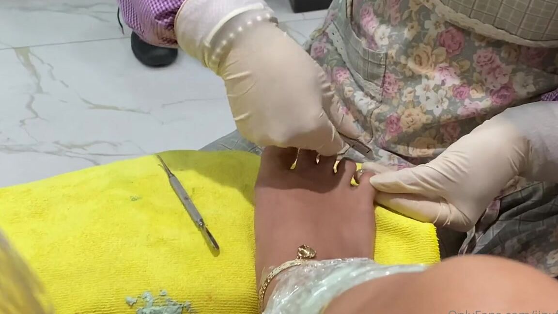 Jinxfetish Nicknamed Jinxfetish Onlyfans Love It When Daddy Pays For My Toes And Nails Tip If You Like Watching My Full Pedi Transformation