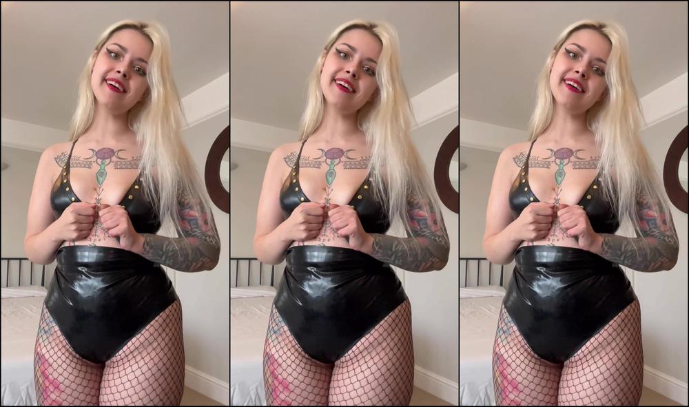 Mistressmercyxox Censored Video As I Take Off The Days Outfit
