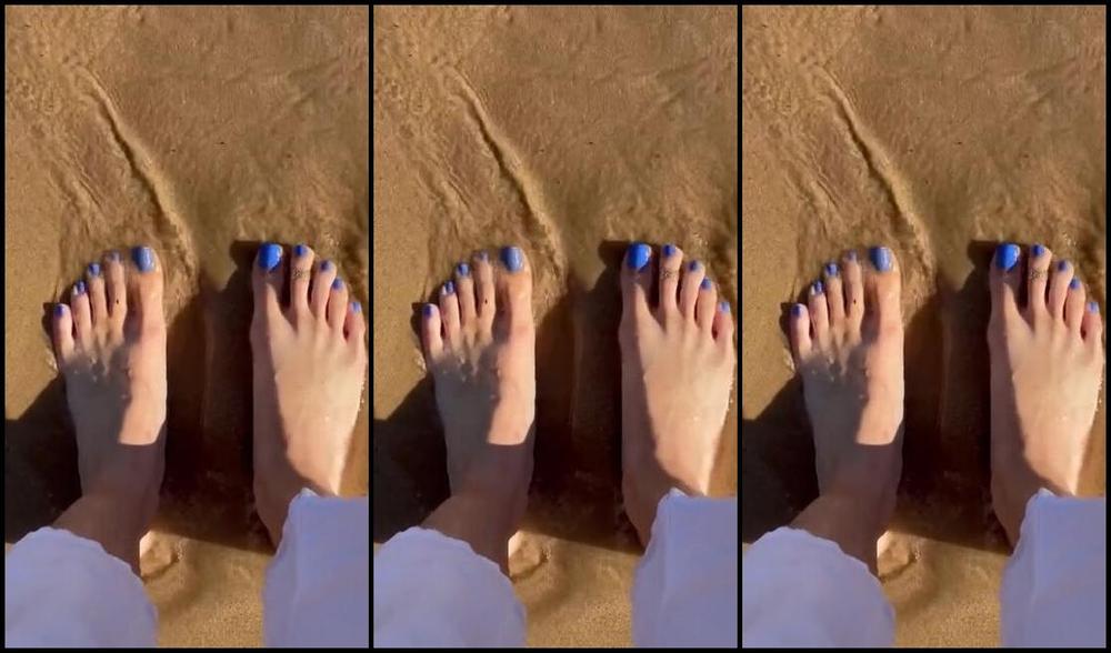 Gorgeous Long Toes Nicknamed Gorgeouslongtoes Onlyfans All Beach Days Are Good Days