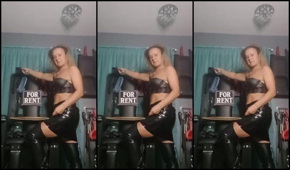 Mistress Athena Nicknamed Mistressathena Onlyfans Glove Fetish Which Do You Like Pov Mistress Athena Amp Her Glove Fetish