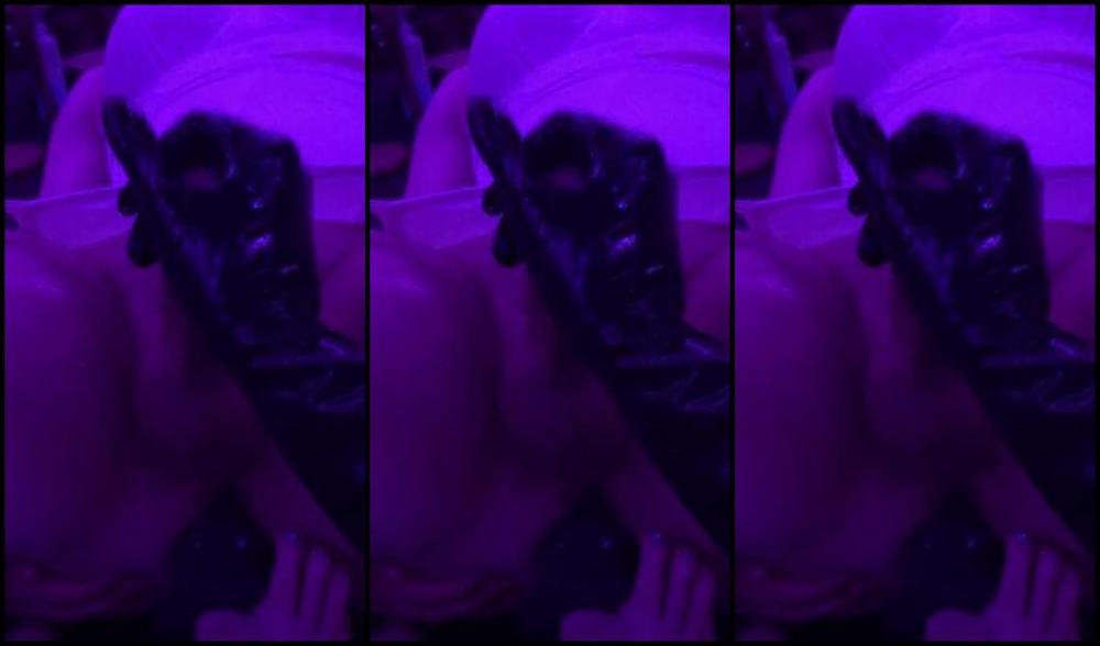 Vivienne L Amour Aka Vlproductionsuk Onlyfans Task 9 Time For A Tug And Plug In My Honour You May Not Finish Not Yet