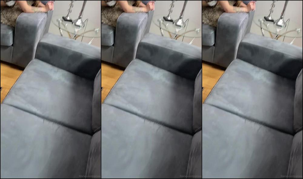 Mrpetexxx Playing At Home