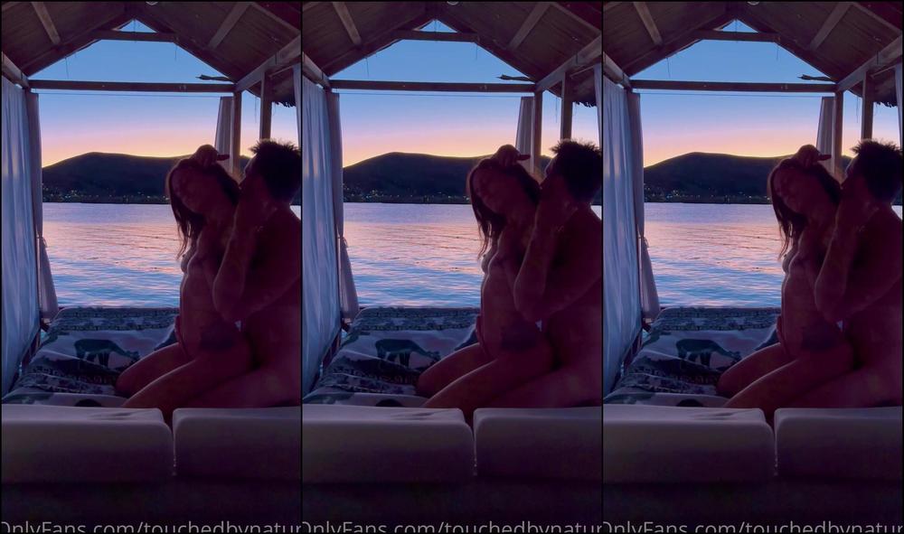 0H1Frsi1Pu4Axnwa7T4Kt Source