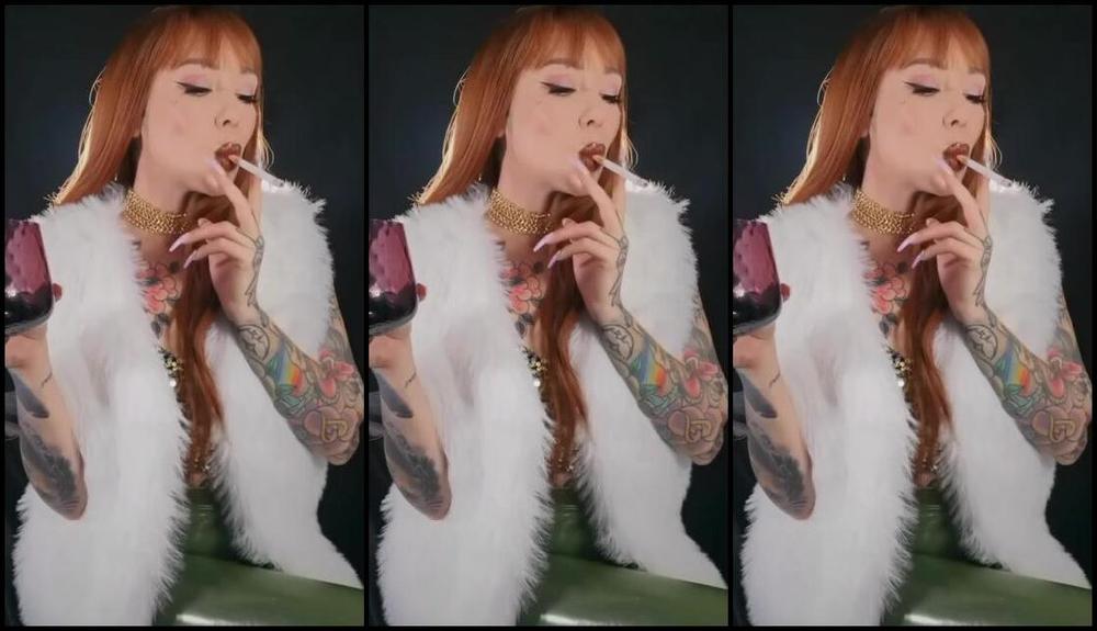 Queen Kinkerbell Nicknamed Kinkerbell23 Onlyfans Lets Celebrate And Of Course Smoke Together Just Want To Say Thankyou To Everyone Whos