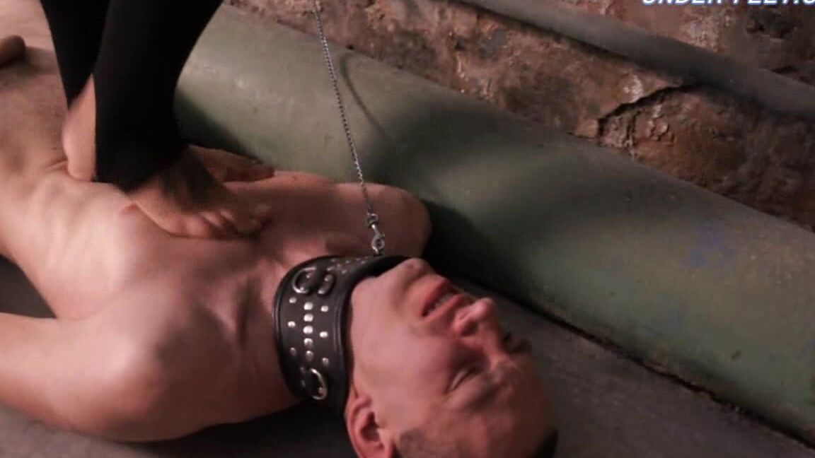 "Mix" Femdom, Footfetish, Footworship MEGAN №1 SiteRip