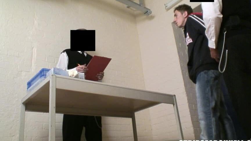 Cfnm Tv Night At Dunstans 4