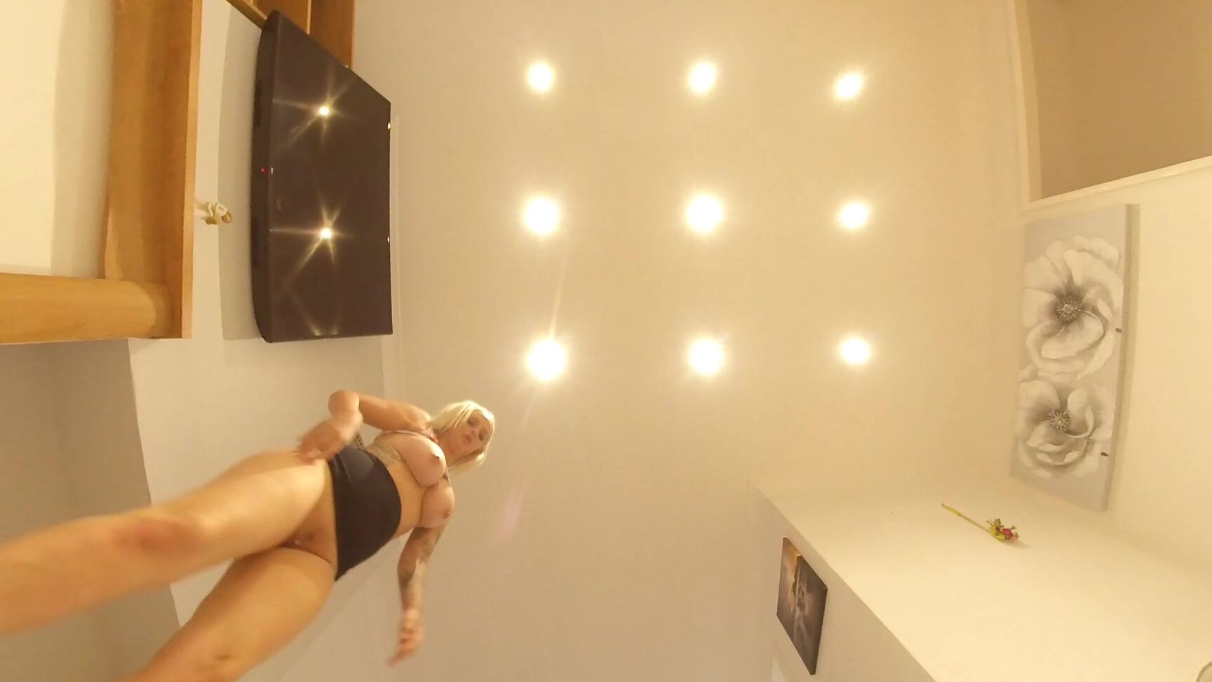 Jimmydraws Louise Lee Face Sitting