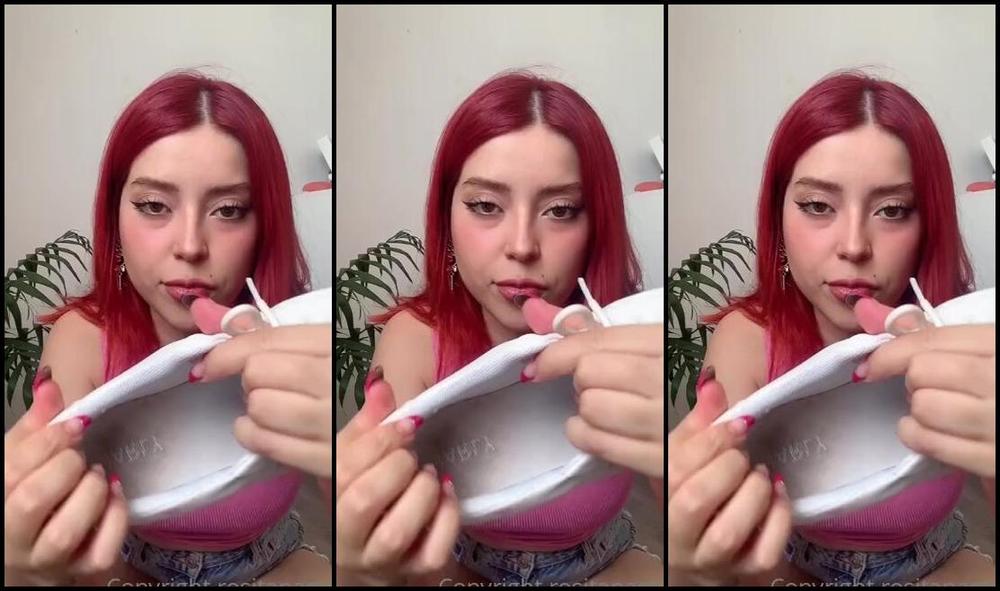 Rositapastel Nicknamed Rositapastel Onlyfans The Complete Video After A Long Day With Sneakers 6A9