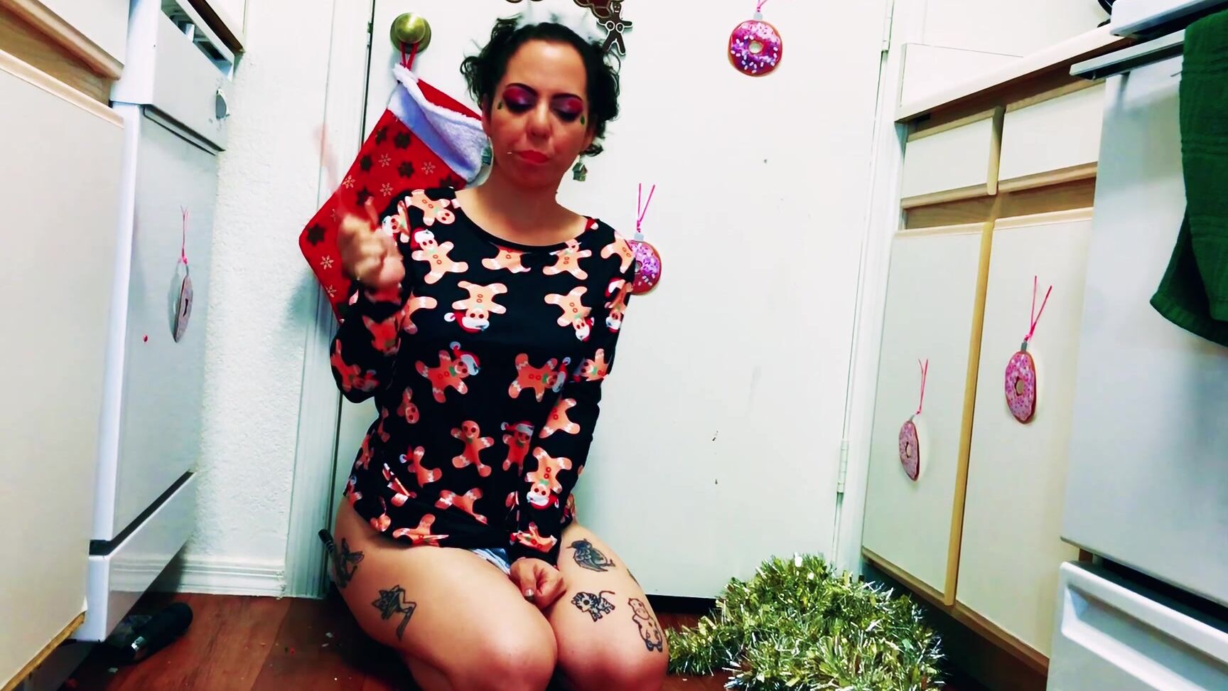 Nikki Sequoia The Gingerbread Giantess