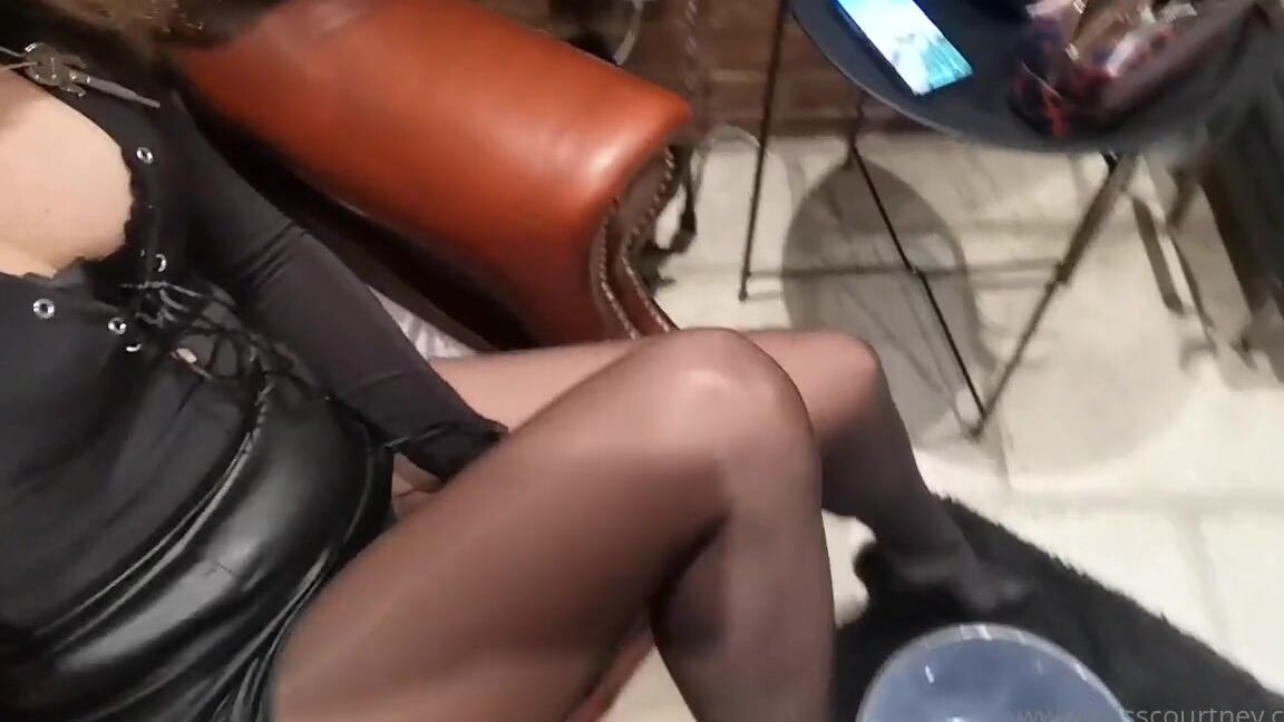 Misscourtneym Onlyfans Are You Hungryp