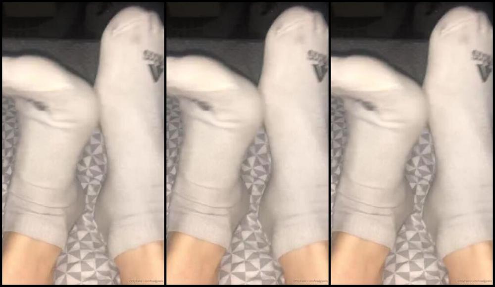 Goddessgaelle Nicknamed Badgaelle Onlyfans Video 31