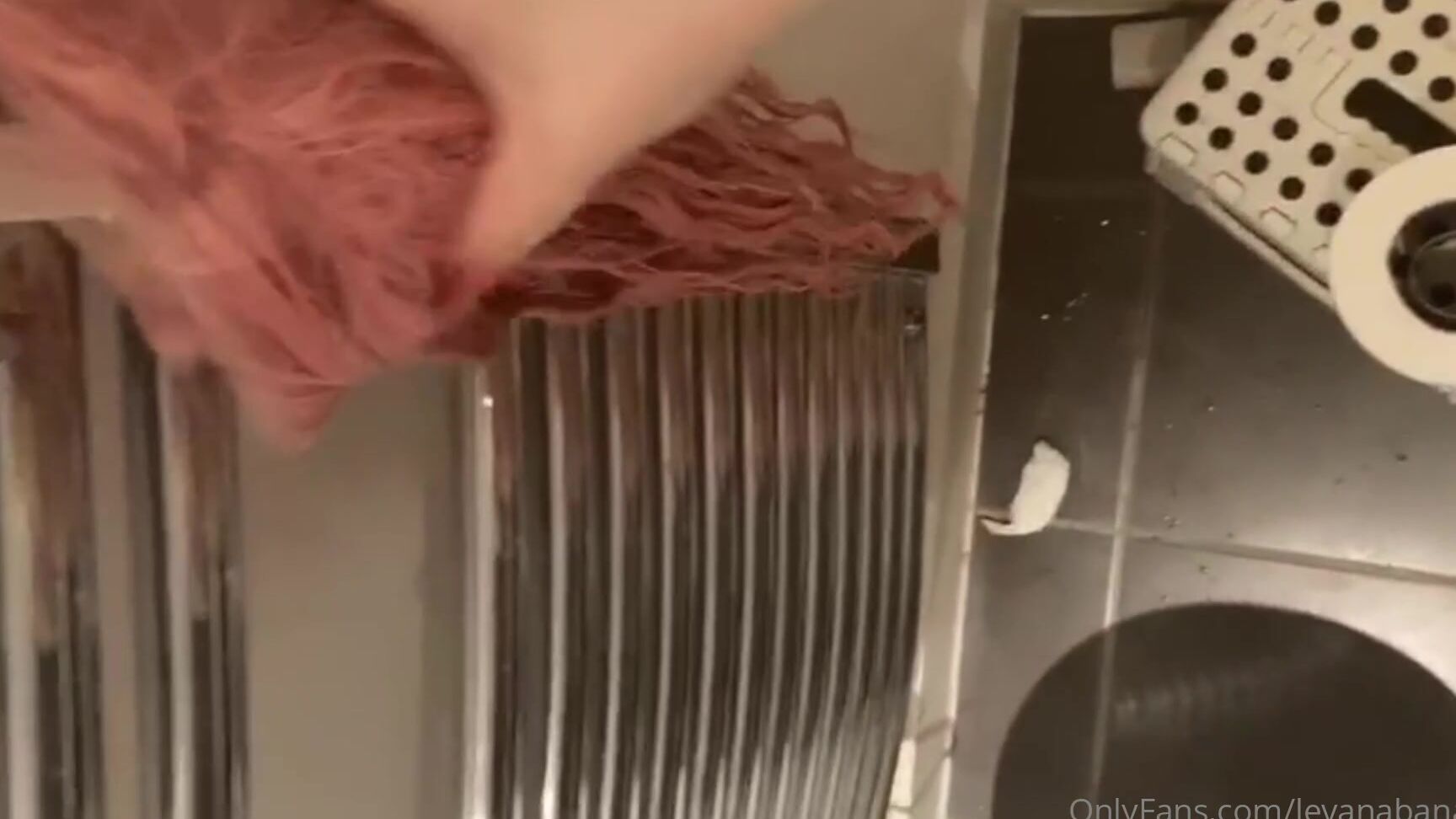 Levanabanana Hey I Got Asked By Literally Ppl And I Went Ahead And Made A Day In The Life Of Me Vlog