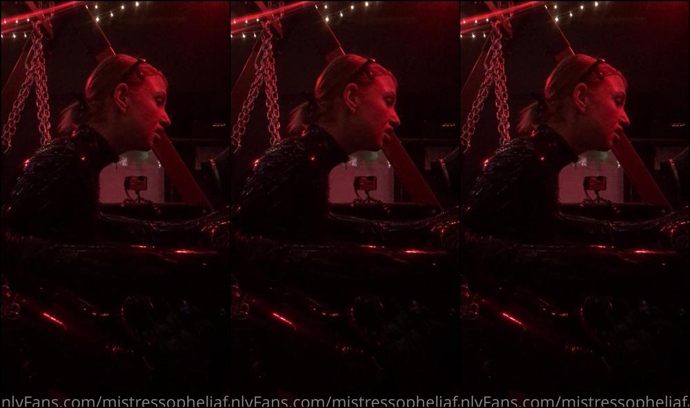 Mistressopheliafatale Minutes Of F Rced P Ppers Int X With The Rubber