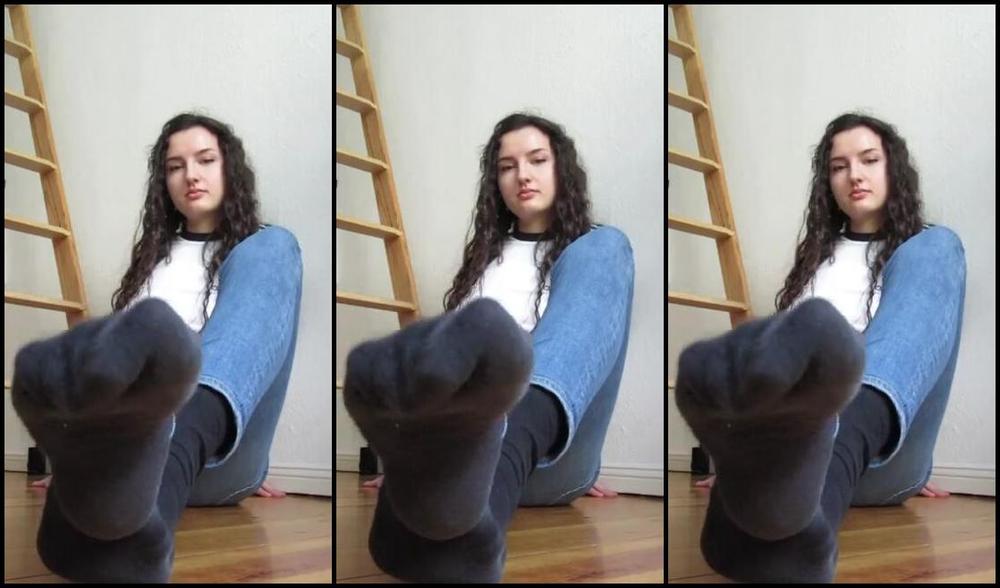 Neolasoles Nicknamed Neolasoles Onlyfans Smelly Sock Removal