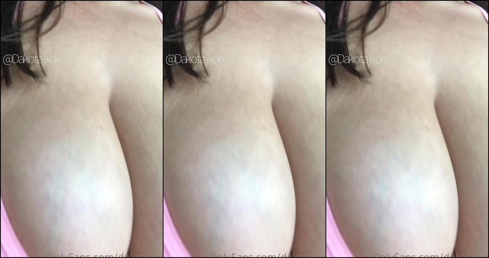 Dakotajxde 2236983273 10 03 2021 Time To Live In A Bikini Again Since It S Getting Hotter Yay