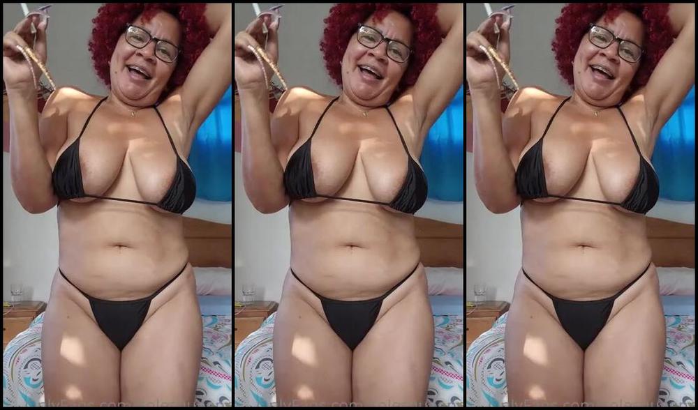 Meryann Aka Solesqueenrd Onlyfans Good Morning Buenos Das Im Looking For Some Kisses Who Wants To Kiss Me I Go Back