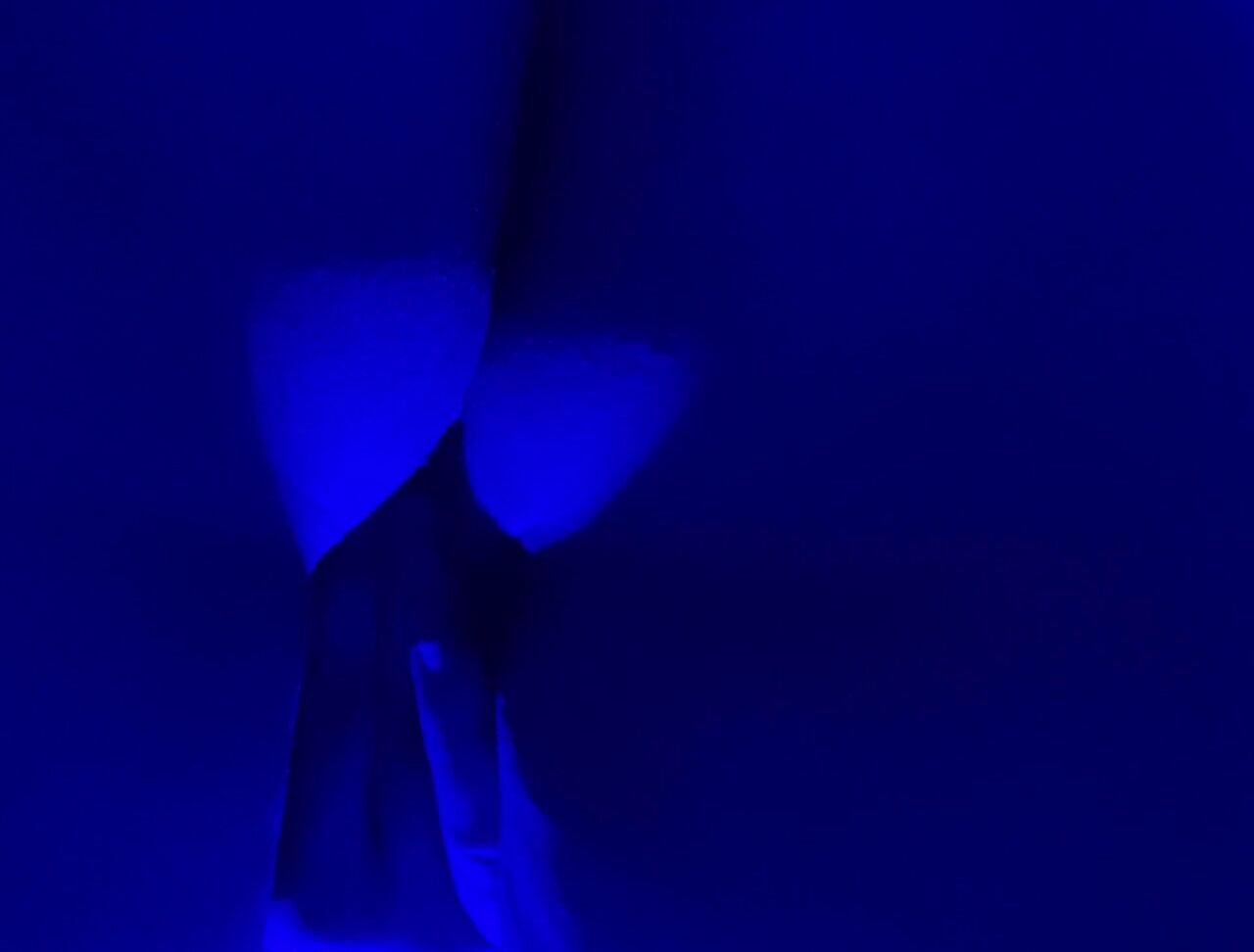 Serendipitoussav 2855681695 04 30 2023 A Lil Blue Moment