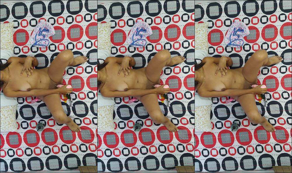 Xamy My Secret Camera Caught Me Playing