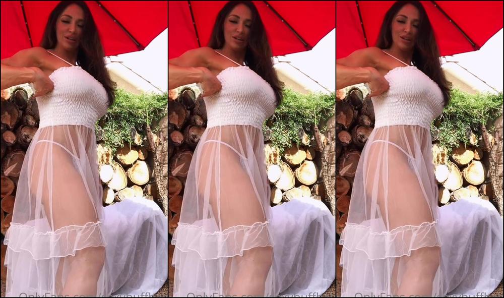 Sexybuffbabe A Little Chopping Wood A Bts Teaser