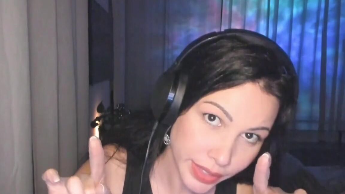 Missbella Onlyfans Stream Started At 10182022 0439