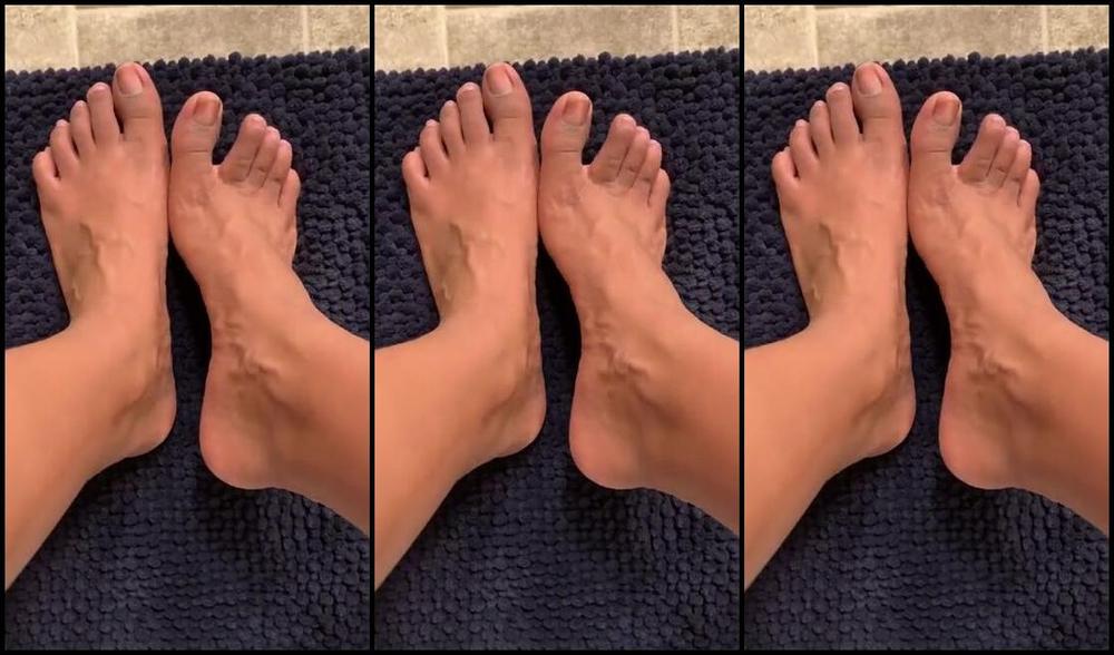 Goddess Dee Aka Welovedee Onlyfans Clear Toed Veiny Feet