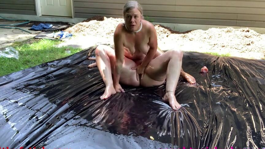 Naughtygirlaubrey Aubrey And Lucy Slippery Pussy Play