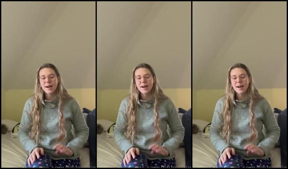 Nina Aka Fityoginina Onlyfans Little Life Update With Some Bare Soles I M Surviving For Now And Hoping I Can Return Home Later