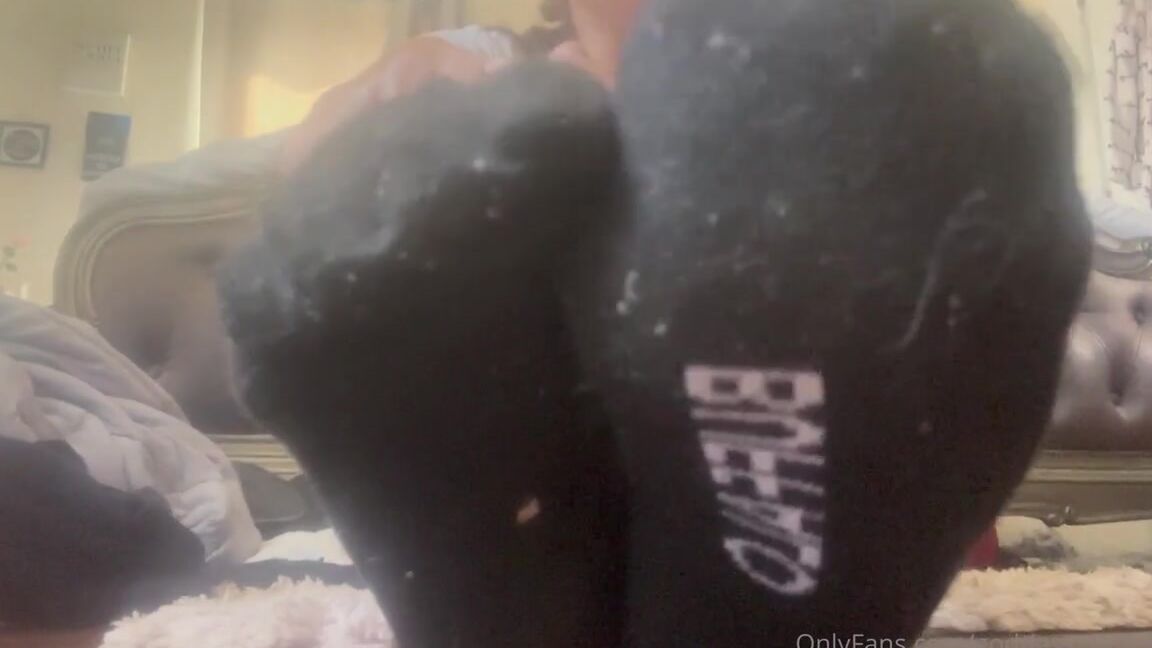 Goddessmonica00W Foot Fetish 04 09 2024 Onlyfans Video Cum Smell Aunties Dirty Socks Joip