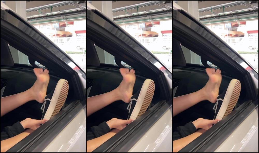 Grecefeet 3231101492 03 08 2024 Can U Come With Me And Spoil Me