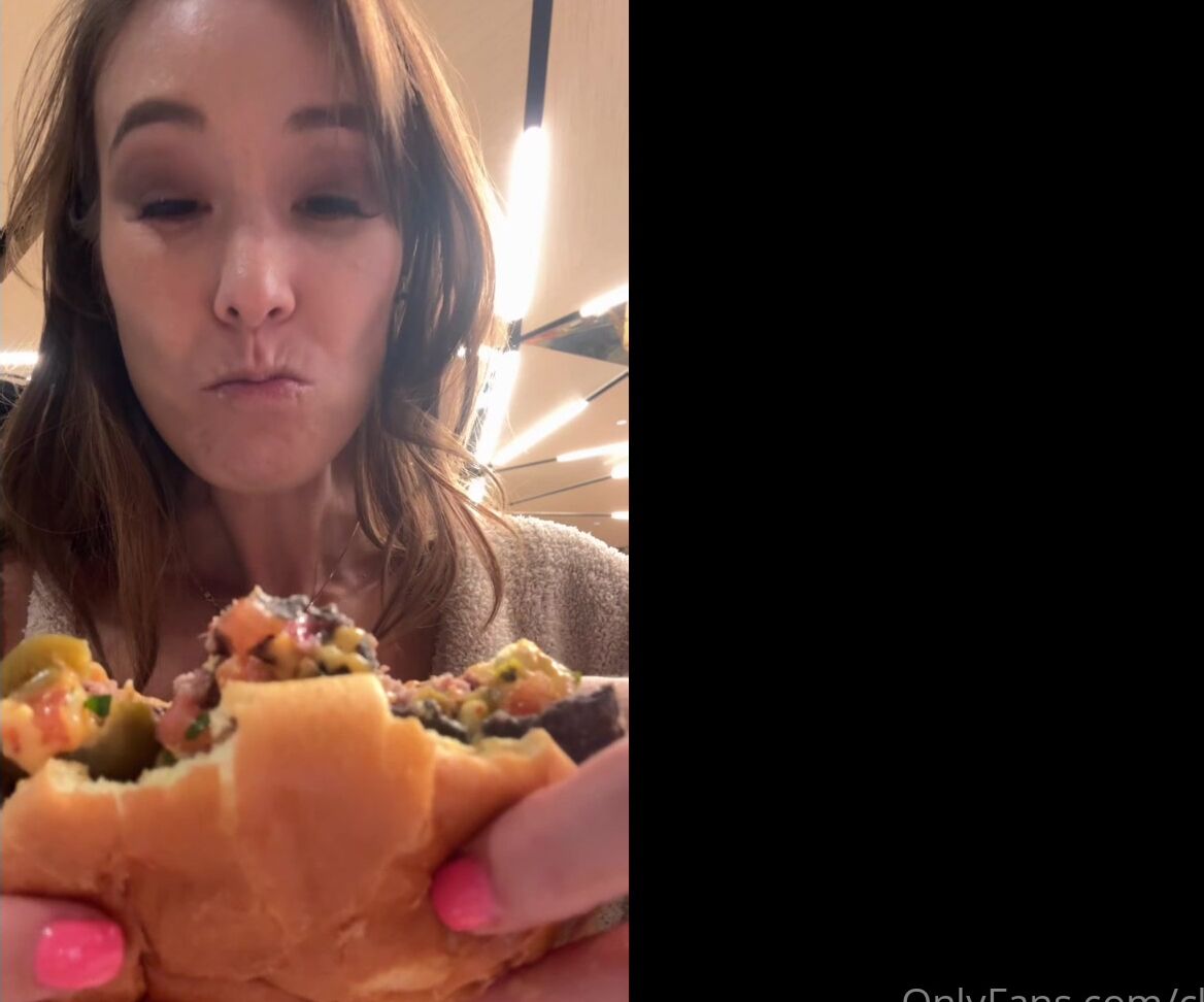 Clca69 3204462495 04 09 2024 Bobby Flays Fast Food Restaurant At The Airport Def Not My Fav And Took A Long