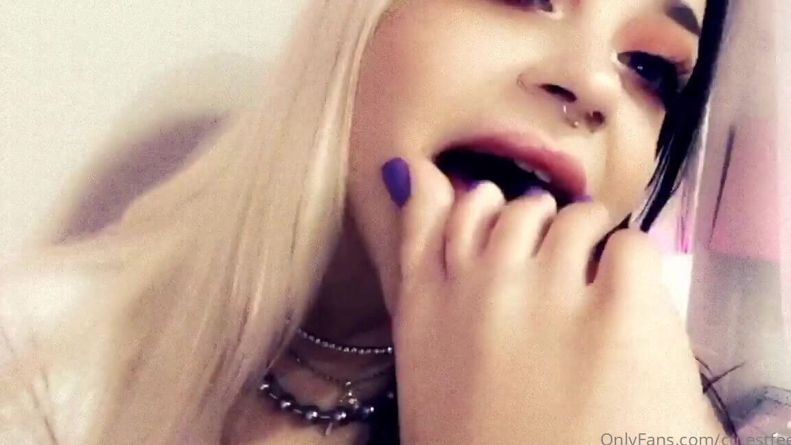 Blair Nicknamed Blairhaze Onlyfans Sexy Self Worhsip Tease For Yall C Want More