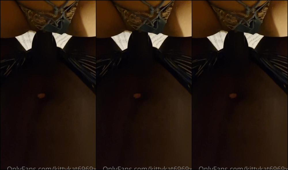 Kittykat6969Xx 2800336779 03 10 2023 Last Night S Treat Before Bed I Excuse The Poor Lighting We Were So Horny And