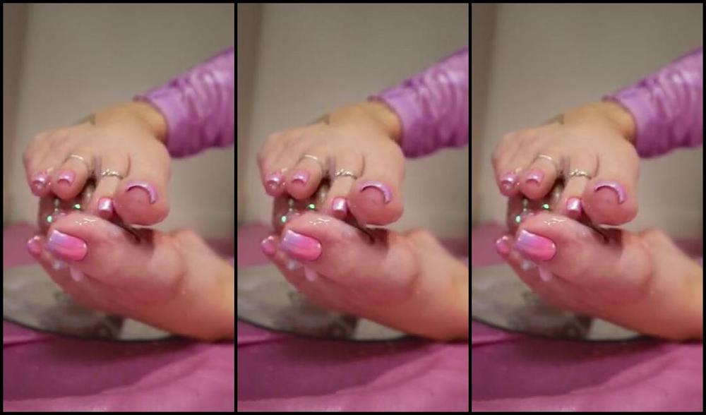 Footsiegalore 02 28 2025 Onlyfans Video Magical Sparkly Everywhere What A Messy Fj Friday Jl