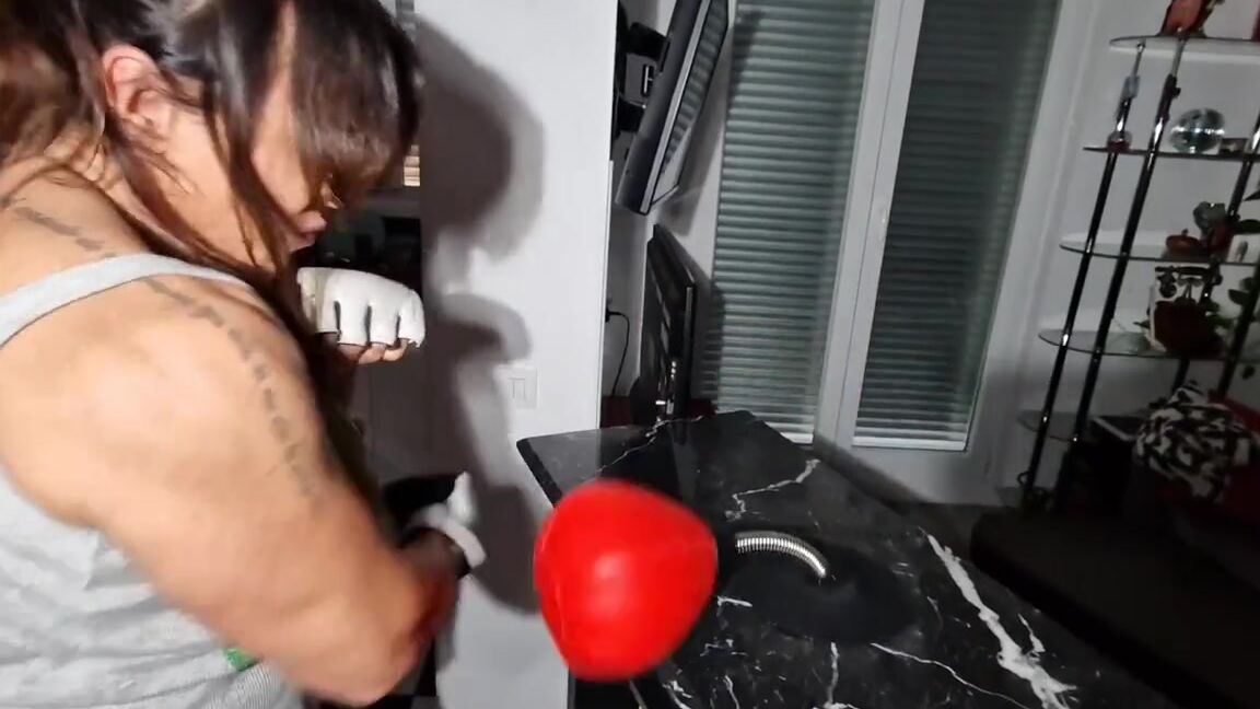 Alejandra Chacon Aka Alejandrachacon 10 20 2024 Onlyfans Video Boxing Part2