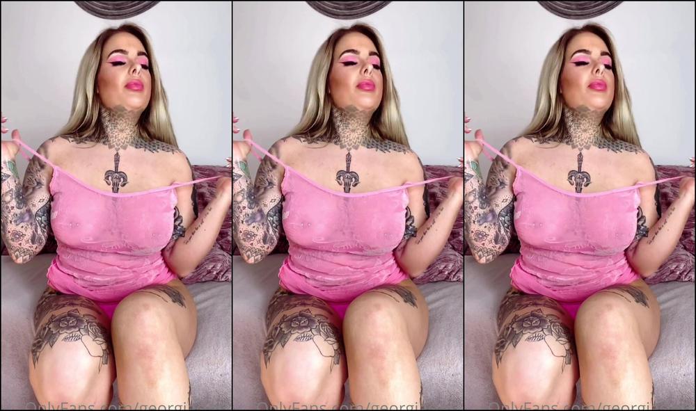 Giaxclarke Hi I M Georgia Barbie Your New Bimbo Fuck Slut I Just Love Showing Off My Body