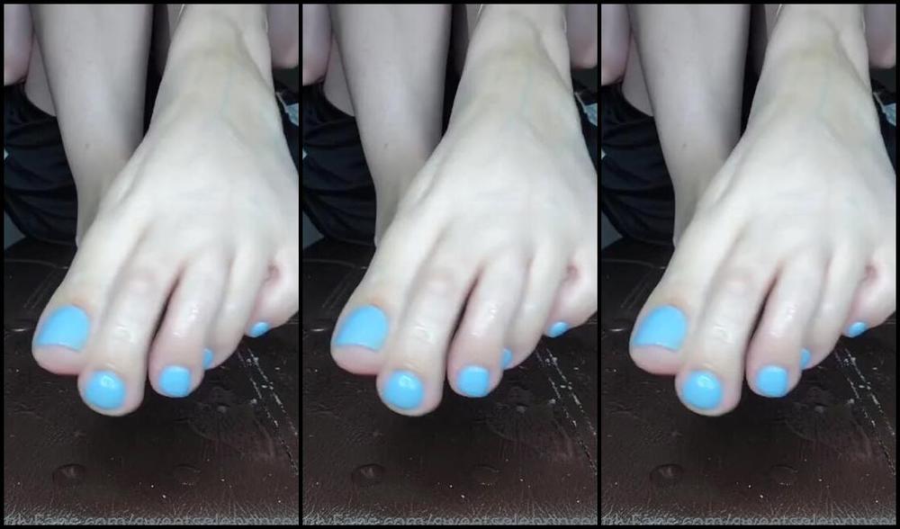Megan Fletcher Aka Sweetsoleprincess Onlyfans My First Time Playing With Oil How Did I Do Toward The End It Turned Milky