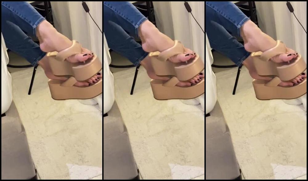 Enna 88 Onlyfans Quero Q Tire Os Lentamente Cheire Minhas Solas Suadas Passe A Lngua Nas Duas Por Horas